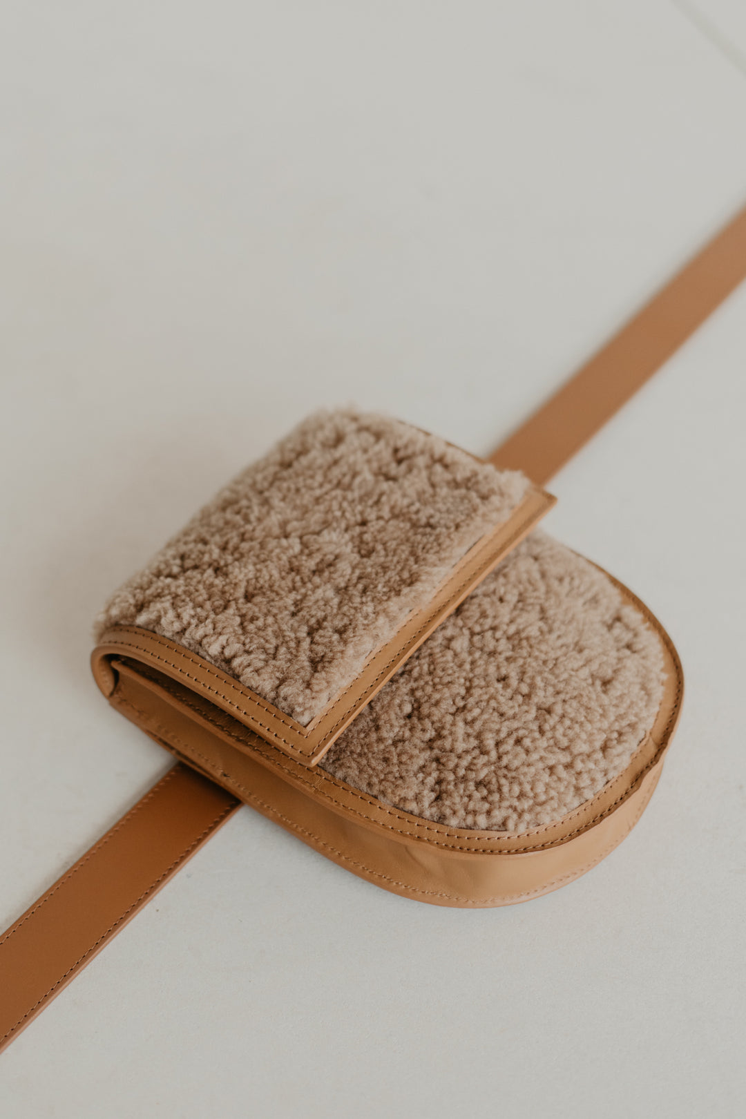 Belt Bag: Belt XL Cognac + Half Moon Teddy Cognac