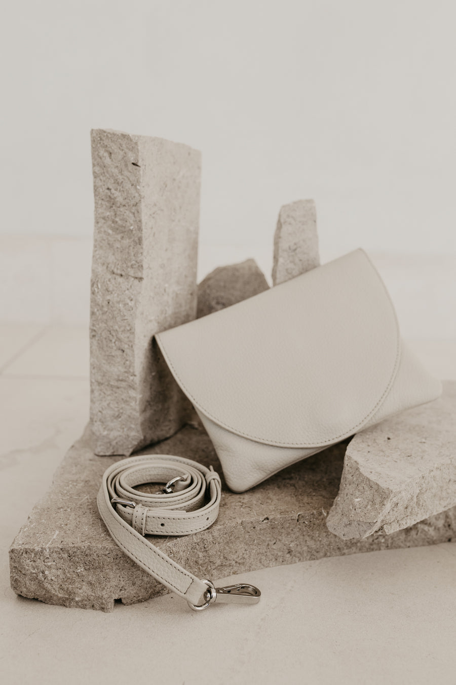 Bridal Collection | Mini Envelope White Structured