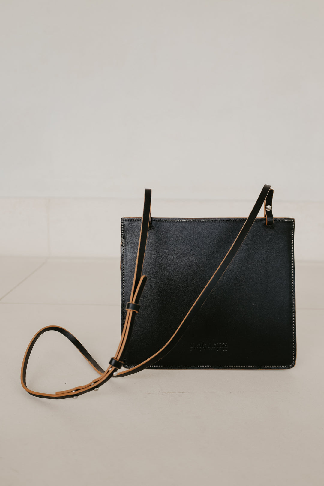 Double Pouch | Stitched Tricolor Black