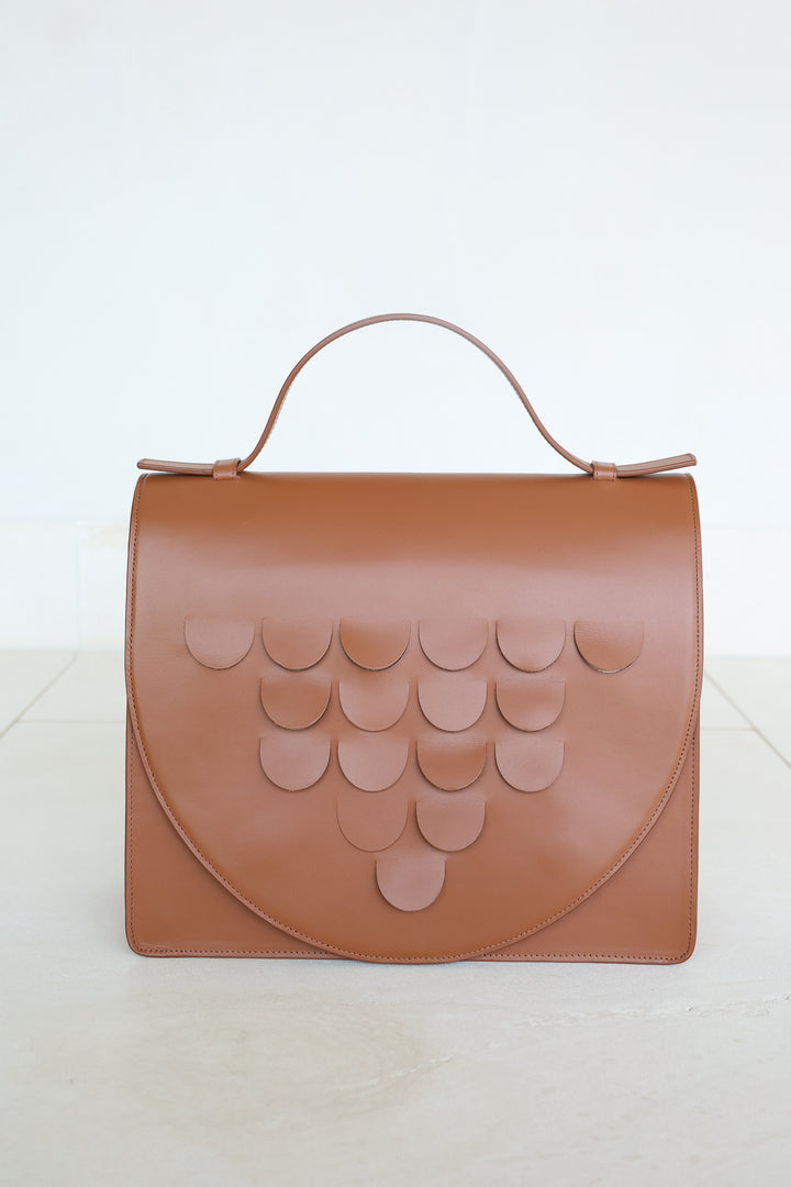 Midi Briefcase 2.0 Scales | Light Cognac Pure