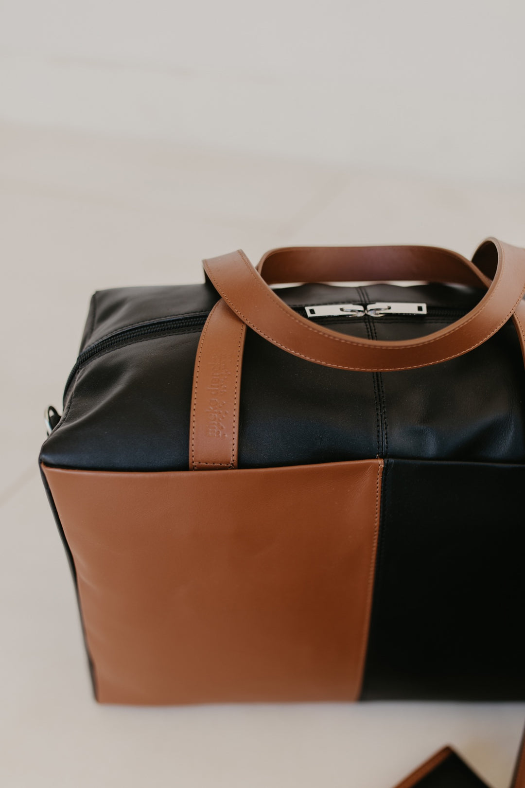 The Mommy Bag | Cognac Black